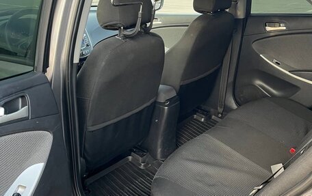 Hyundai Solaris II рестайлинг, 2012 год, 850 000 рублей, 8 фотография