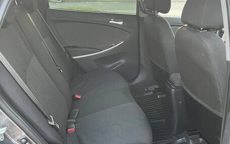 Hyundai Solaris II рестайлинг, 2012 год, 850 000 рублей, 9 фотография