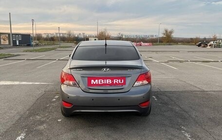 Hyundai Solaris II рестайлинг, 2012 год, 850 000 рублей, 3 фотография