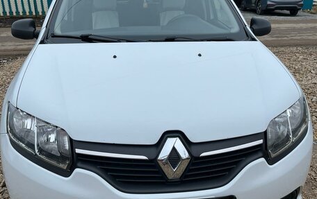 Renault Logan II, 2017 год, 730 000 рублей, 5 фотография