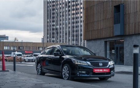 Honda Accord IX рестайлинг, 2013 год, 1 800 000 рублей, 4 фотография