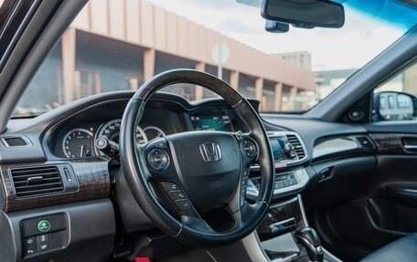 Honda Accord IX рестайлинг, 2013 год, 1 800 000 рублей, 14 фотография