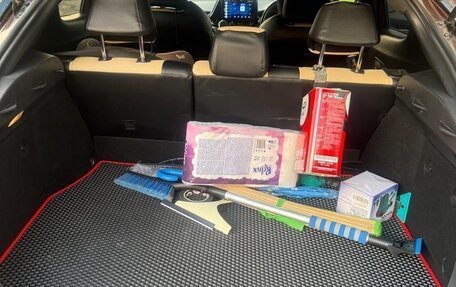 Toyota C-HR I рестайлинг, 2017 год, 1 800 000 рублей, 17 фотография