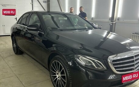 Mercedes-Benz E-Класс, 2016 год, 1 780 000 рублей, 5 фотография