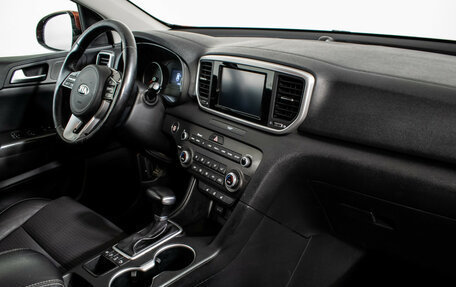 KIA Sportage IV рестайлинг, 2019 год, 1 870 000 рублей, 10 фотография