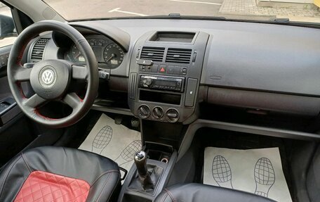 Volkswagen Polo IV рестайлинг, 2005 год, 359 000 рублей, 8 фотография