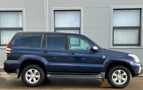 Toyota Land Cruiser Prado 120 рестайлинг, 2006 год, 1 820 000 рублей, 5 фотография