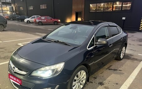 Opel Astra J, 2012 год, 580 000 рублей, 3 фотография