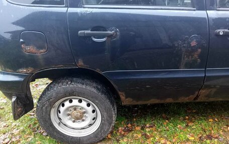 Chevrolet Niva I рестайлинг, 2006 год, 250 000 рублей, 4 фотография