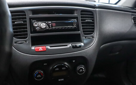 KIA Rio II, 2007 год, 550 000 рублей, 13 фотография