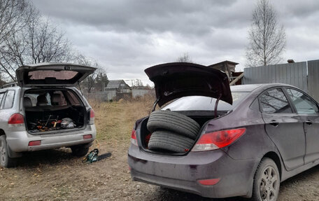 Hyundai Solaris II рестайлинг, 2013 год, 800 000 рублей, 2 фотография