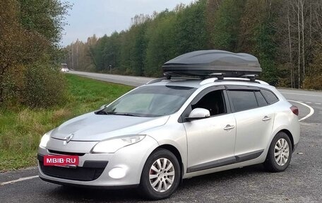 Renault Megane III, 2011 год, 830 000 рублей, 2 фотография