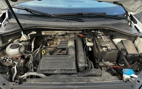 Volkswagen Tiguan II, 2019 год, 2 150 000 рублей, 6 фотография