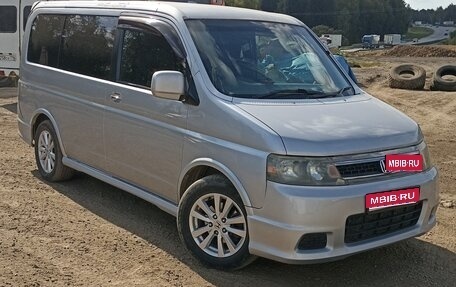 Honda Stepwgn II рестайлинг, 2004 год, 870 000 рублей, 1 фотография