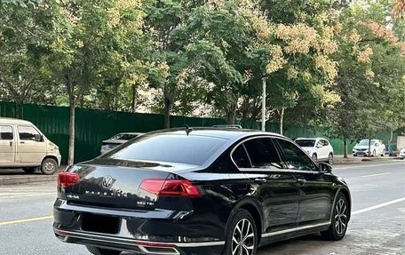 Volkswagen Passat B8 рестайлинг, 2022 год, 1 820 000 рублей, 4 фотография