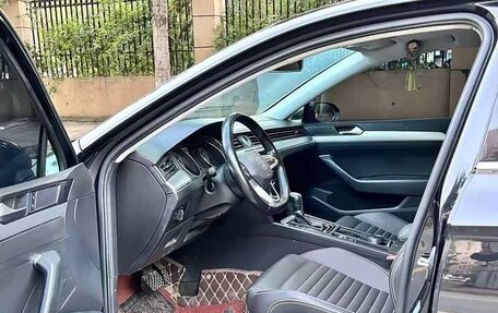 Volkswagen Passat B8 рестайлинг, 2022 год, 1 820 000 рублей, 6 фотография