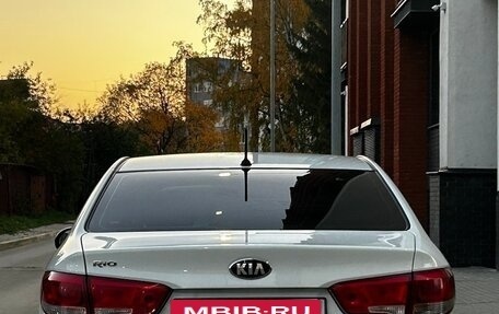 KIA Rio III рестайлинг, 2016 год, 890 000 рублей, 3 фотография