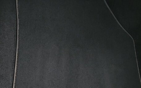 Volkswagen Touran III, 2012 год, 1 350 000 рублей, 17 фотография