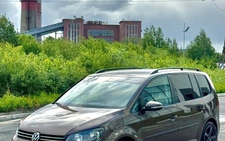 Volkswagen Touran III, 2012 год, 1 350 000 рублей, 7 фотография