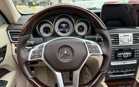 Mercedes-Benz E-Класс, 2014 год, 3 500 000 рублей, 24 фотография