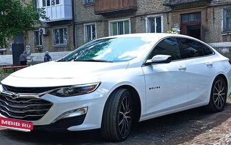 Chevrolet Malibu IX, 2020 год, 1 749 000 рублей, 2 фотография