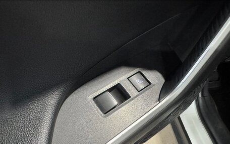 Toyota RAV4, 2020 год, 3 398 000 рублей, 13 фотография