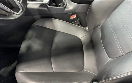 Toyota RAV4, 2020 год, 3 398 000 рублей, 19 фотография