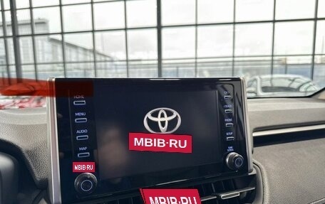 Toyota RAV4, 2020 год, 3 398 000 рублей, 23 фотография