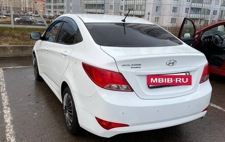 Hyundai Solaris II рестайлинг, 2016 год, 900 000 рублей, 6 фотография