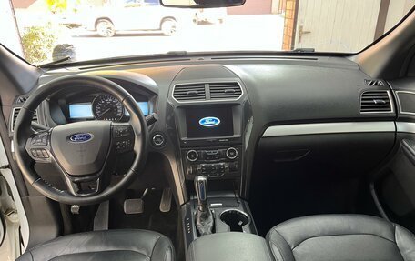 Ford Explorer VI, 2018 год, 1 780 000 рублей, 14 фотография