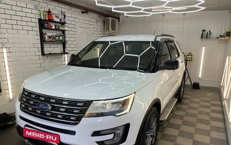 Ford Explorer VI, 2018 год, 1 780 000 рублей, 10 фотография