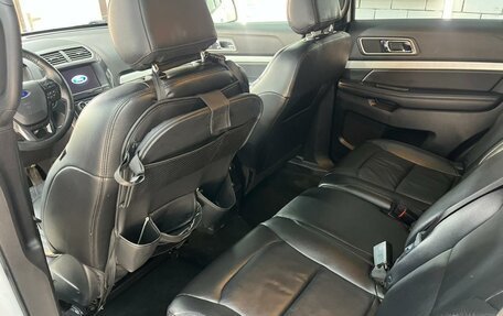 Ford Explorer VI, 2018 год, 1 780 000 рублей, 17 фотография