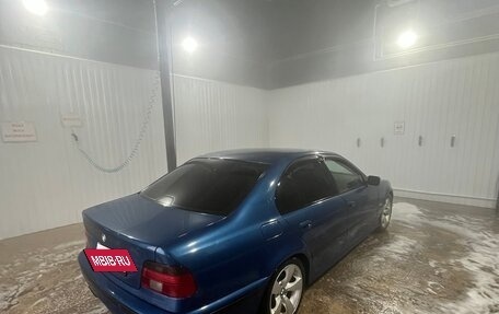 BMW 5 серия, 2001 год, 510 000 рублей, 3 фотография