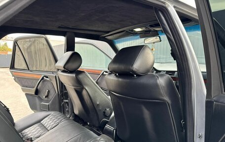 Mercedes-Benz E-Класс, 1995 год, 1 100 000 рублей, 11 фотография