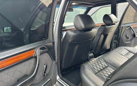 Mercedes-Benz E-Класс, 1995 год, 1 100 000 рублей, 23 фотография