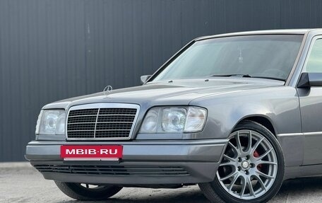 Mercedes-Benz E-Класс, 1995 год, 1 100 000 рублей, 19 фотография