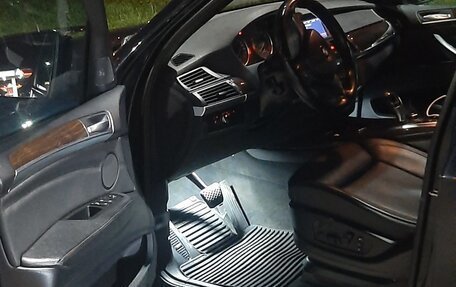 BMW X5, 2010 год, 3 000 000 рублей, 18 фотография