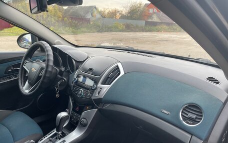 Chevrolet Cruze II, 2013 год, 700 000 рублей, 7 фотография