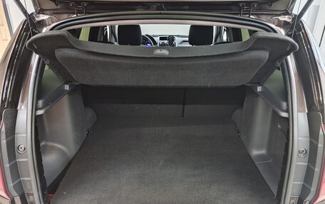 Renault Duster I рестайлинг, 2017 год, 1 390 000 рублей, 22 фотография