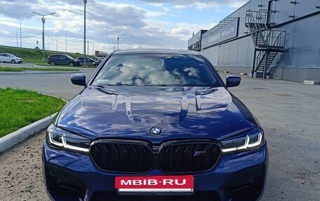 BMW 5 серия, 2018 год, 4 400 000 рублей, 3 фотография