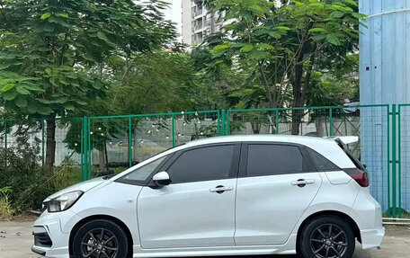 Honda Fit, 2022 год, 1 015 027 рублей, 3 фотография