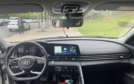 Hyundai Elantra, 2022 год, 1 350 013 рублей, 6 фотография