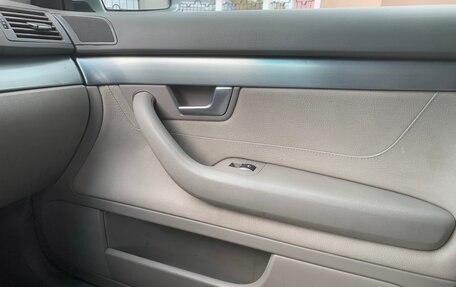 Audi A4, 2004 год, 555 000 рублей, 10 фотография