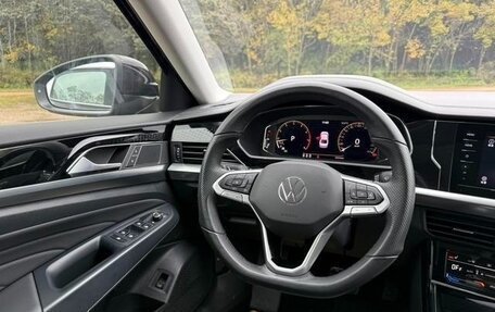 Volkswagen Passat B8 рестайлинг, 2021 год, 2 000 000 рублей, 16 фотография