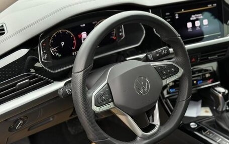 Volkswagen Passat B8 рестайлинг, 2021 год, 2 000 000 рублей, 20 фотография