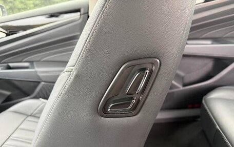 Volkswagen Passat B8 рестайлинг, 2021 год, 2 000 000 рублей, 17 фотография