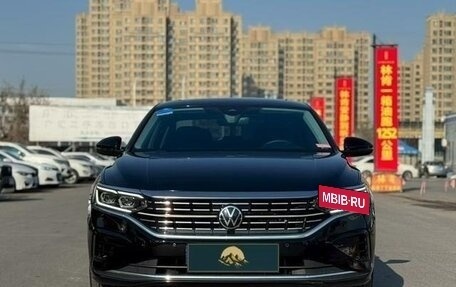 Volkswagen Passat B8 рестайлинг, 2021 год, 2 000 000 рублей, 5 фотография