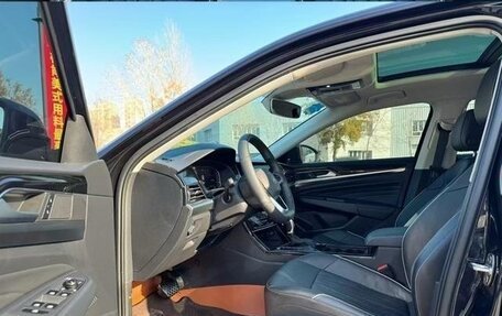 Volkswagen Passat B8 рестайлинг, 2021 год, 2 000 000 рублей, 12 фотография