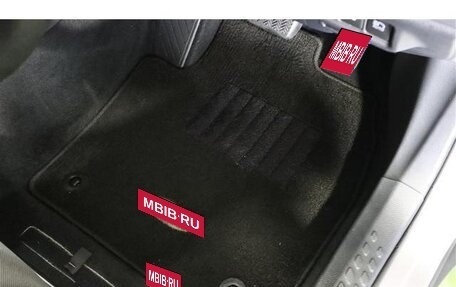 Toyota C-HR I рестайлинг, 2021 год, 1 440 000 рублей, 9 фотография