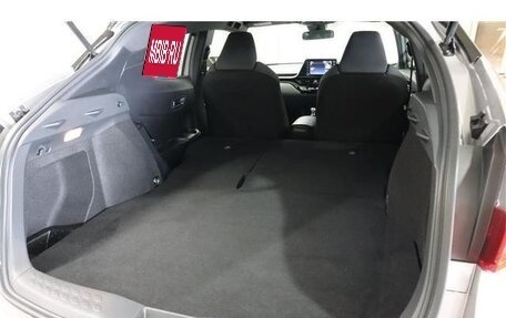 Toyota C-HR I рестайлинг, 2021 год, 1 440 000 рублей, 14 фотография